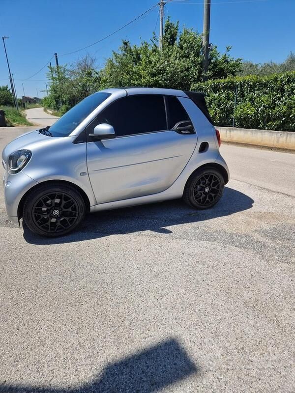 Usata Smart ForTwo Cabrio 90 CV (66 kW) 2018 Grigio Cabrio