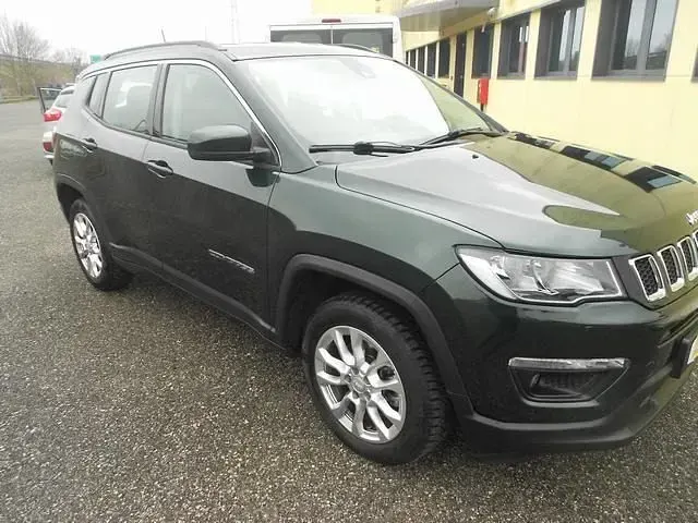 Usata Jeep Compass Longitude 131 CV (96 kW) 2020 Grigio pastello SUV