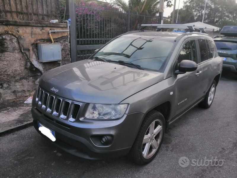 Usata Jeep Compass 163 CV (119 kW) 2013 Grigio SUV