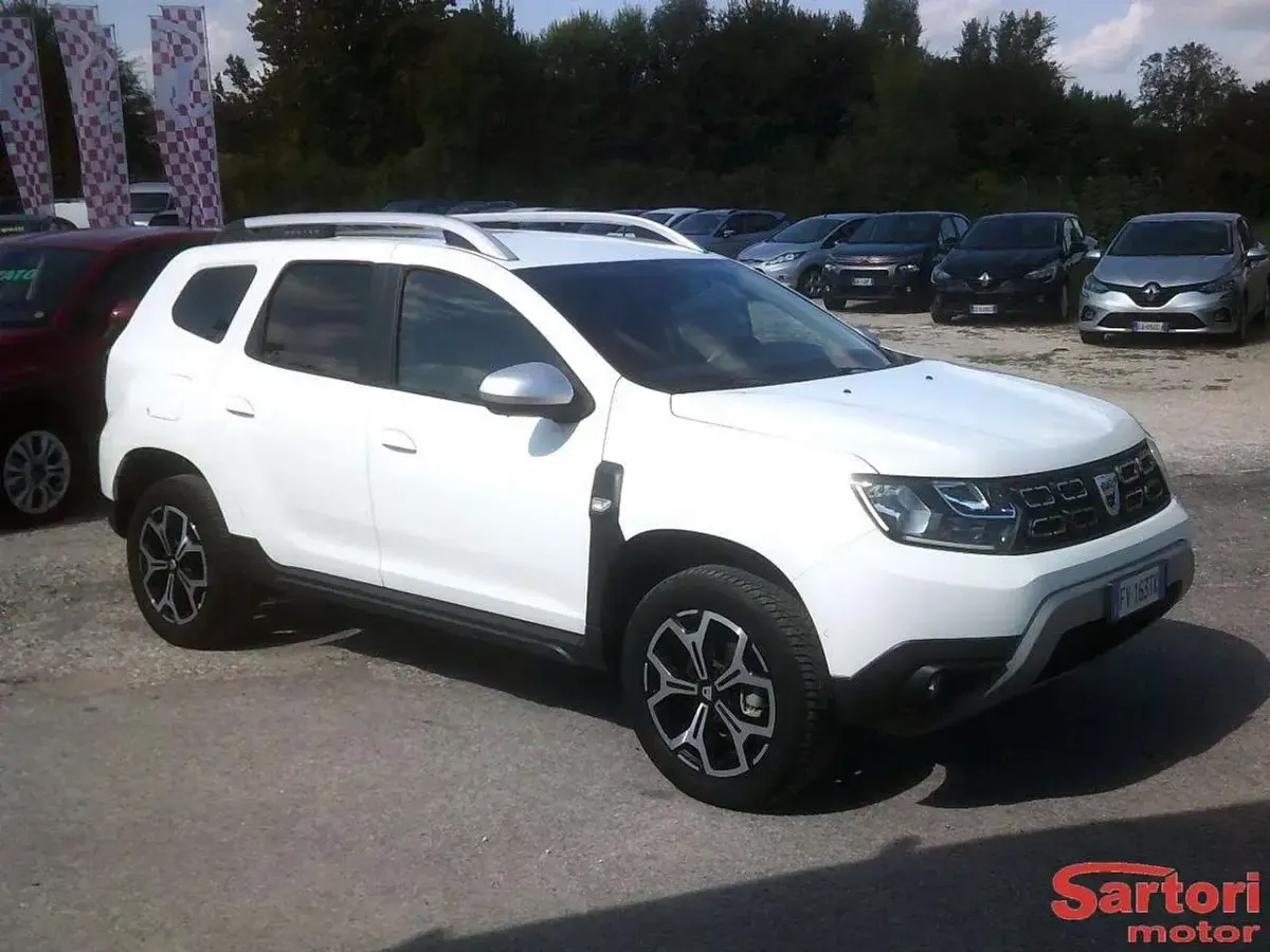 Usata Dacia Duster Prestige 114 CV (83 kW) 2019 Bianco SUV