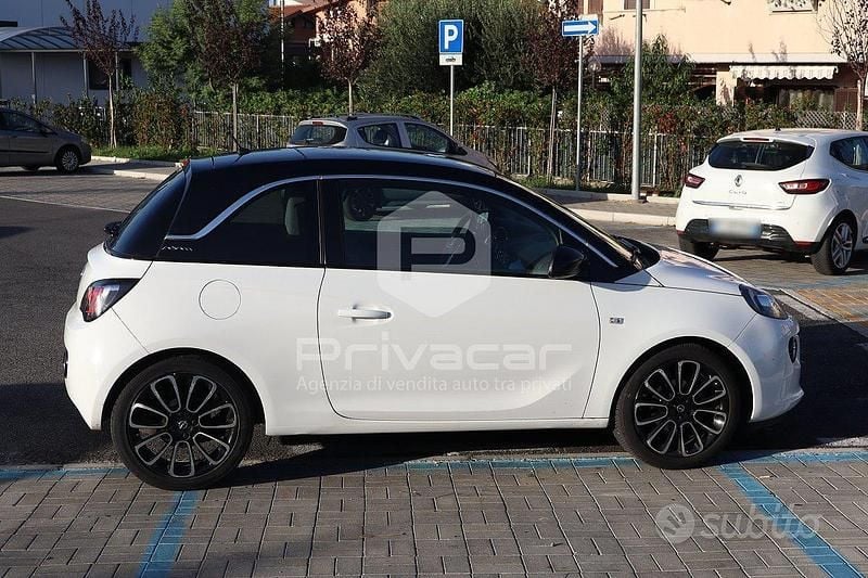 Usata Opel Adam Glam 87 CV (63 kW) 2019 Bianco Utilitaria