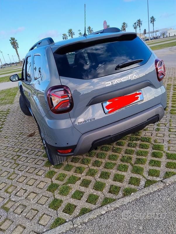 Usata Dacia Duster 130 CV (95 kW) 2023 Grigio SUV