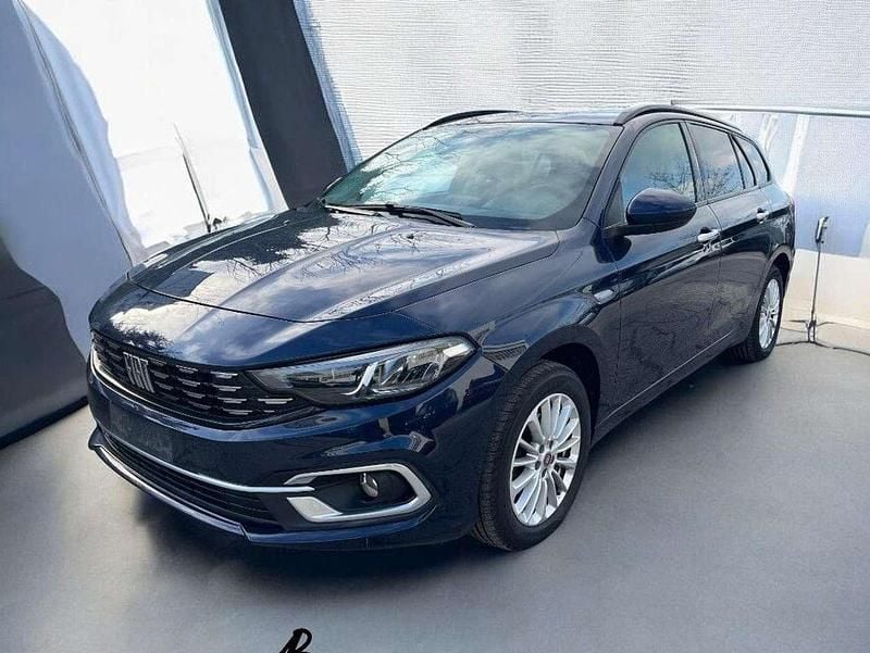 Usata Fiat Tipo Life 131 CV (96 kW) 2022 Blu/azzurro Station wagon
