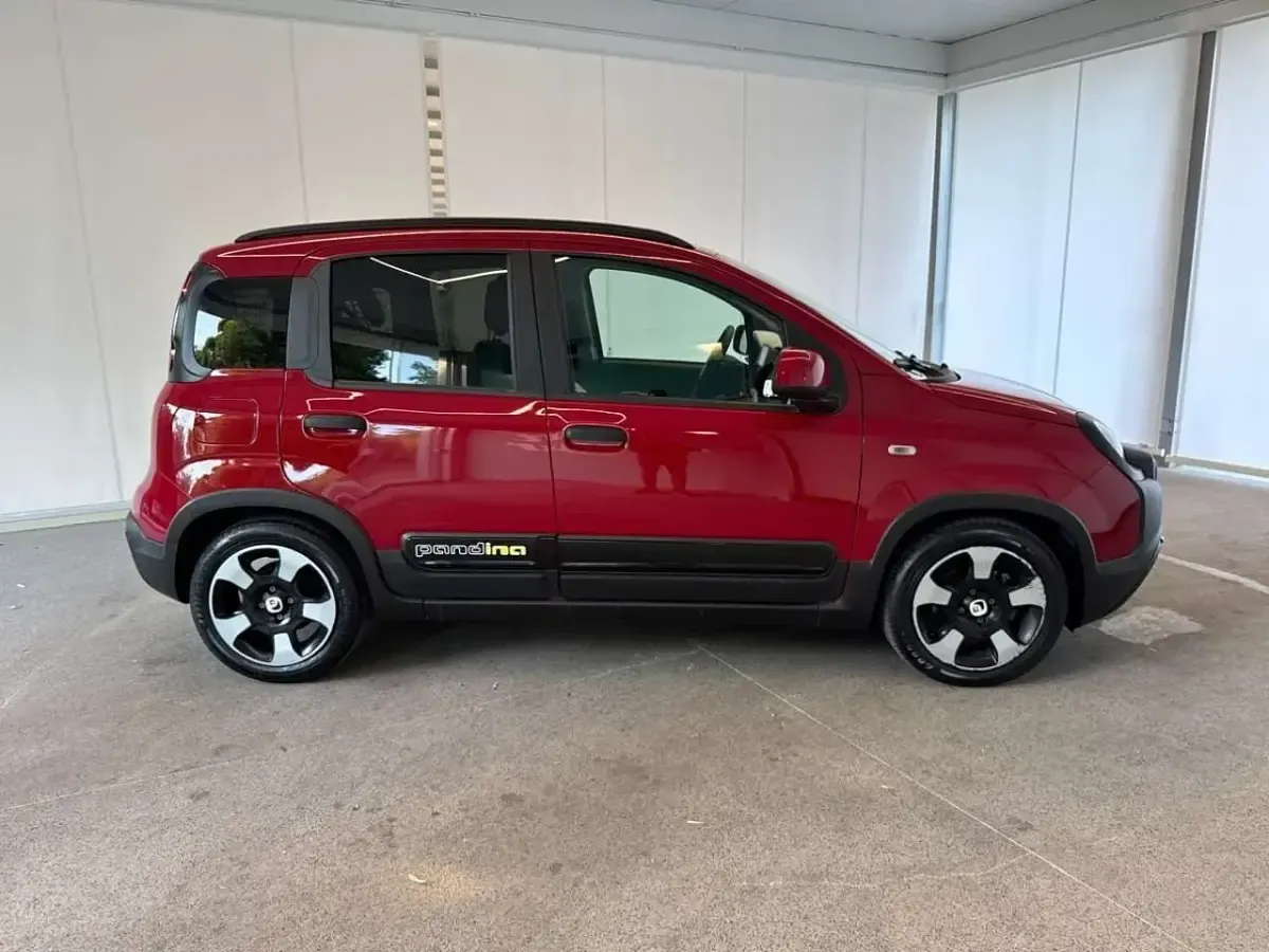 Usata Fiat Panda S 69 CV (50 kW) 2025 Rosso Utilitaria