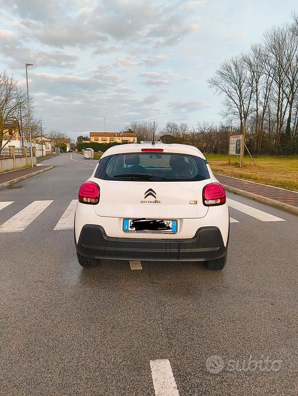 Usata Citroën C3 PureTech 83 CV (61 kW) 2022 Bianco Berlina