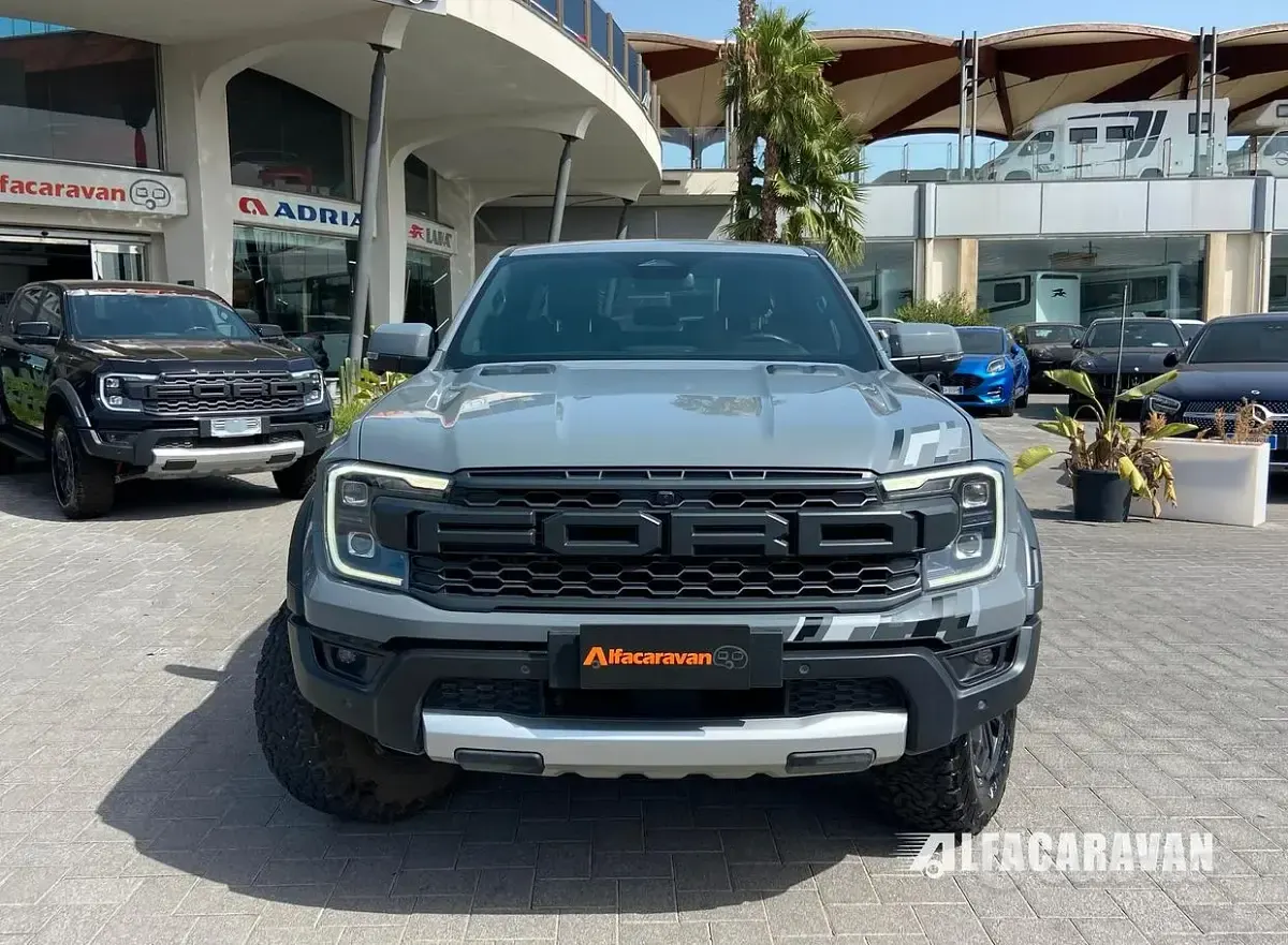 Usata Ford Ranger Raptor 292 CV (214 kW) 2024 Grigio Pick-up