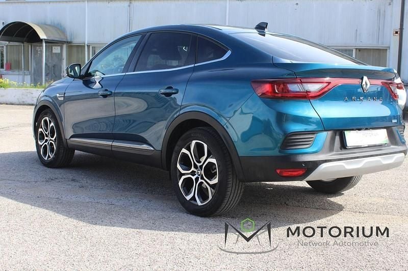 Usata Renault Arkana Intens 147 CV (108 kW) 2022 Blu SUV