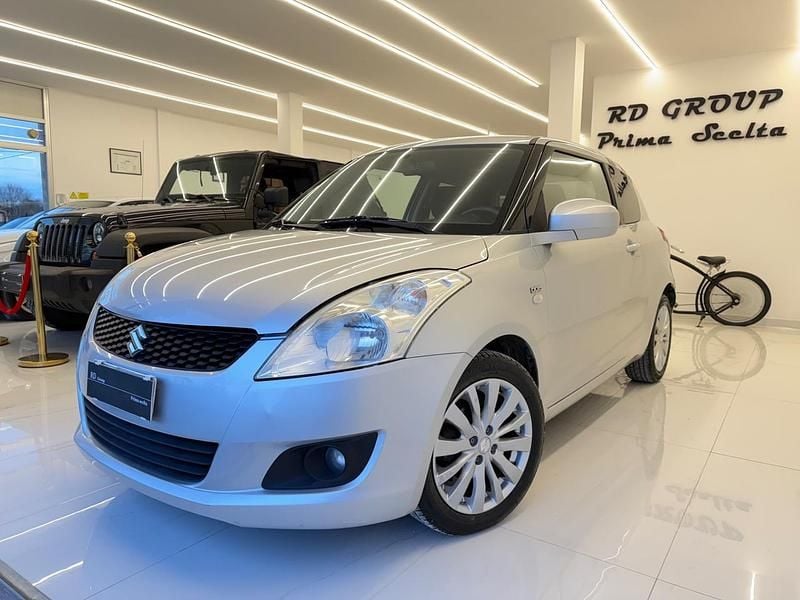 Usata Suzuki Swift GL 75 CV (55 kW) 2012 Argento Utilitaria