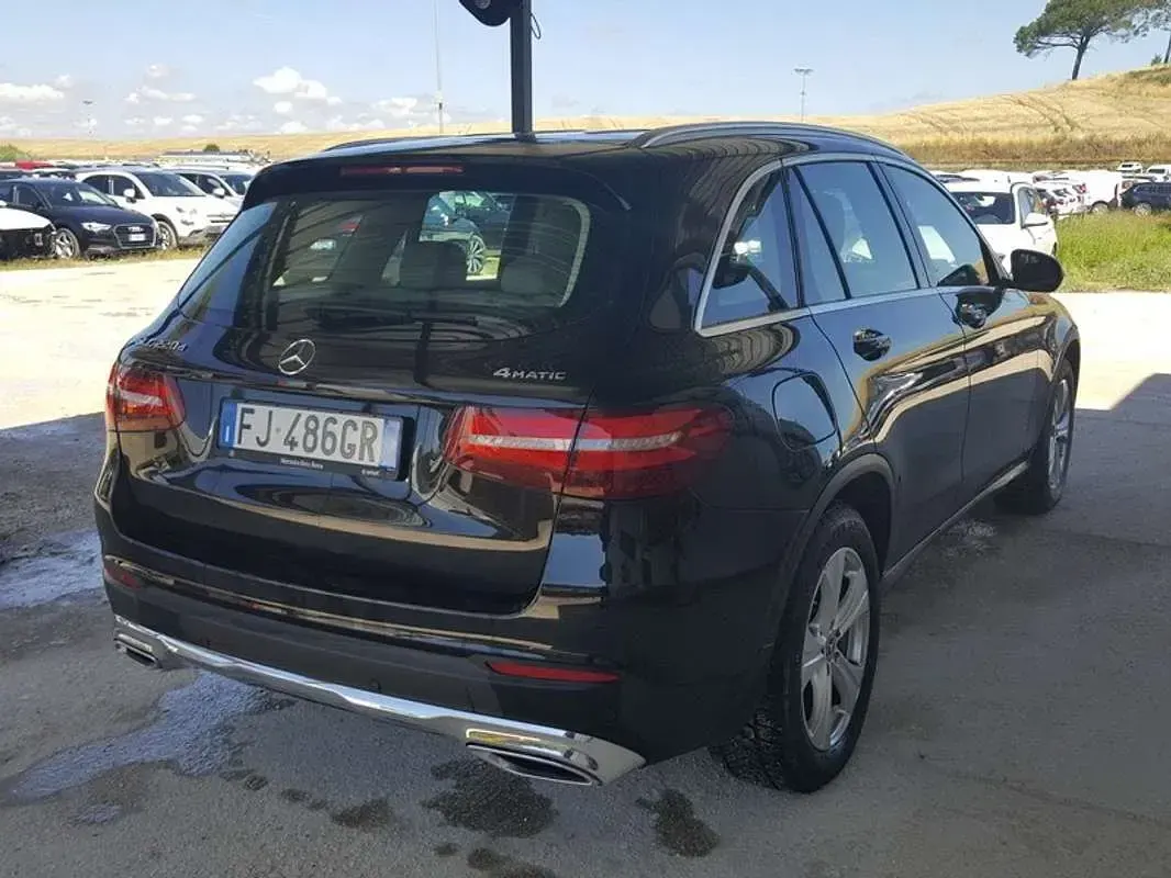 Usata Mercedes GLC220 170 CV (125 kW) 2017 Nero SUV