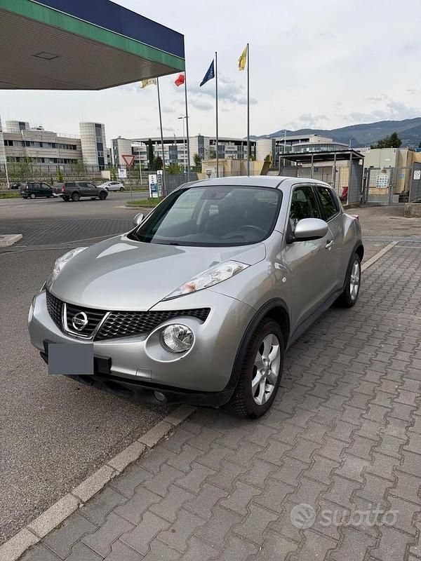 Usata Nissan Juke 110 CV (80 kW) 2011 Grigio SUV