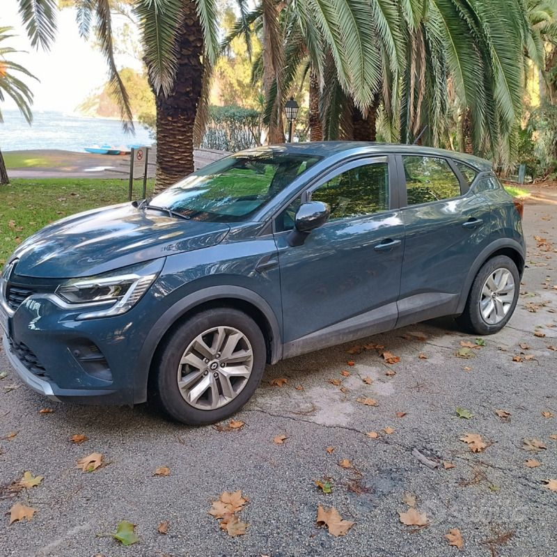 Usata 2022 Renault Captur SUV | 17.700 € (Buon prezzo) - Immagine 1/4