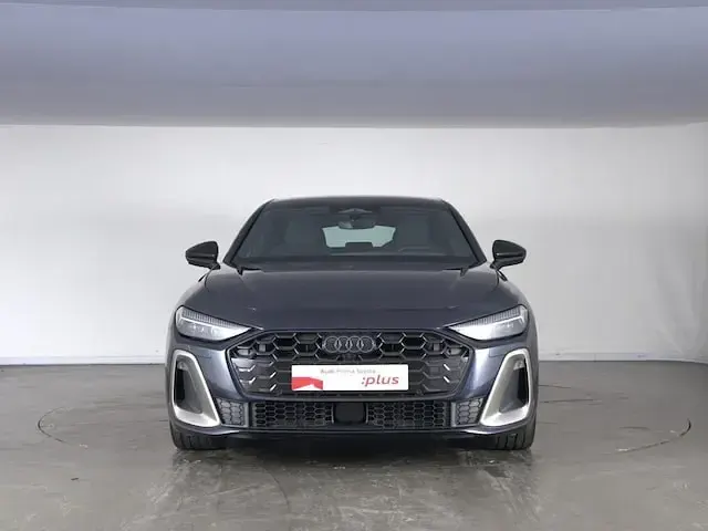 Usata Audi A5 S-Line 204 CV (150 kW) 2025 Blu firmamento metallizzato Berlina