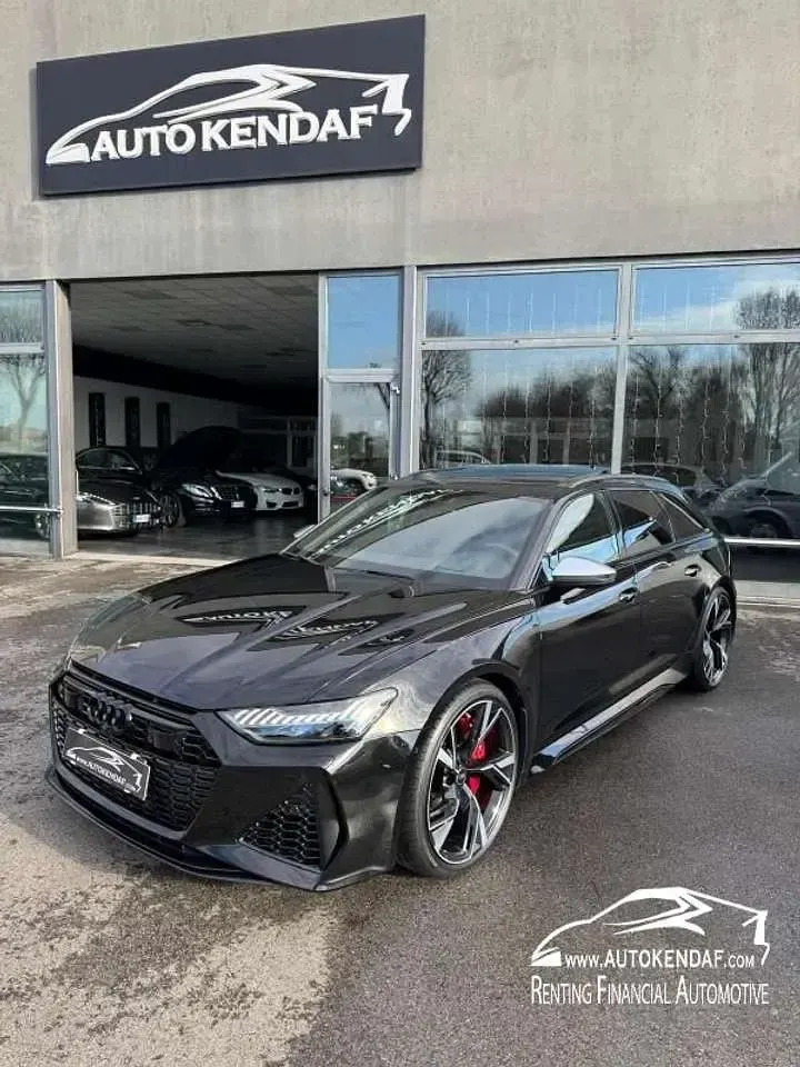 Usata Audi RS6 Comfort 600 CV (441 kW) 2023 Nero Station wagon