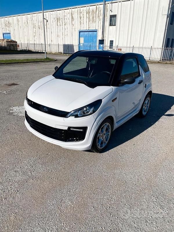 Usata Ligier JS50 2021 Bianco Utilitaria