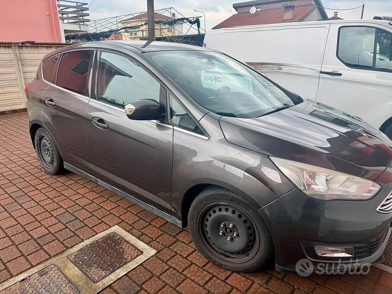 Usata Ford C-MAX Titanium 120 CV (88 kW) 2017 Grigio Monovolume