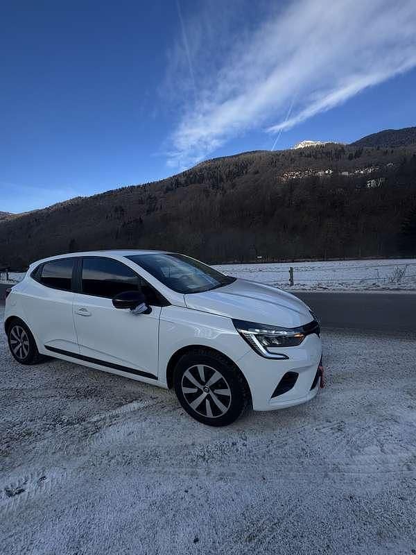 Usata Renault Clio V Equilibre 91 CV (66 kW) 2023 Berlina