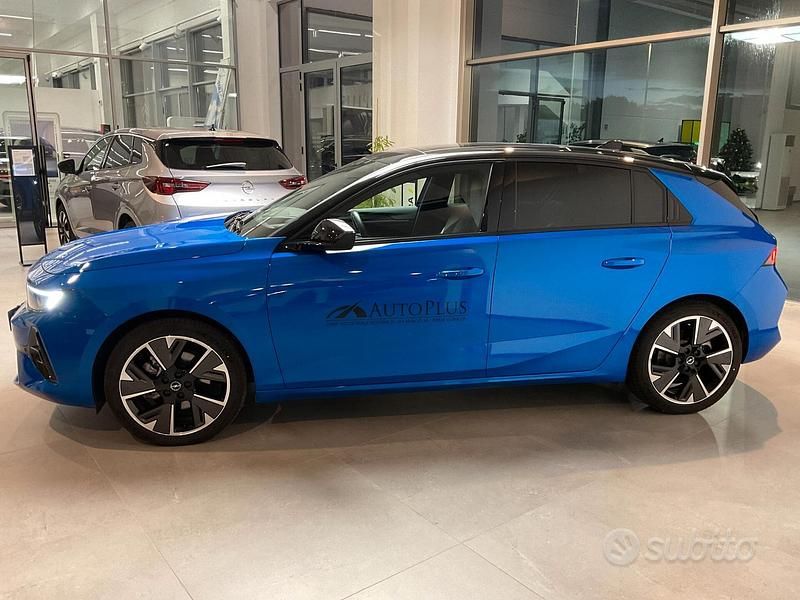 Occasion Opel Astra 114 kW (156 PK) 2023 Blauw Sedan