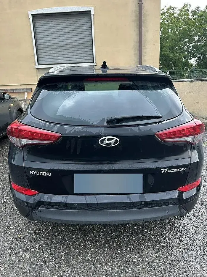 Usata Hyundai Tucson Xpossible 116 CV (85 kW) 2017 Nero SUV