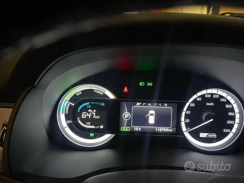 Usata Kia Niro 105 CV (77 kW) 2019 Grigio SUV