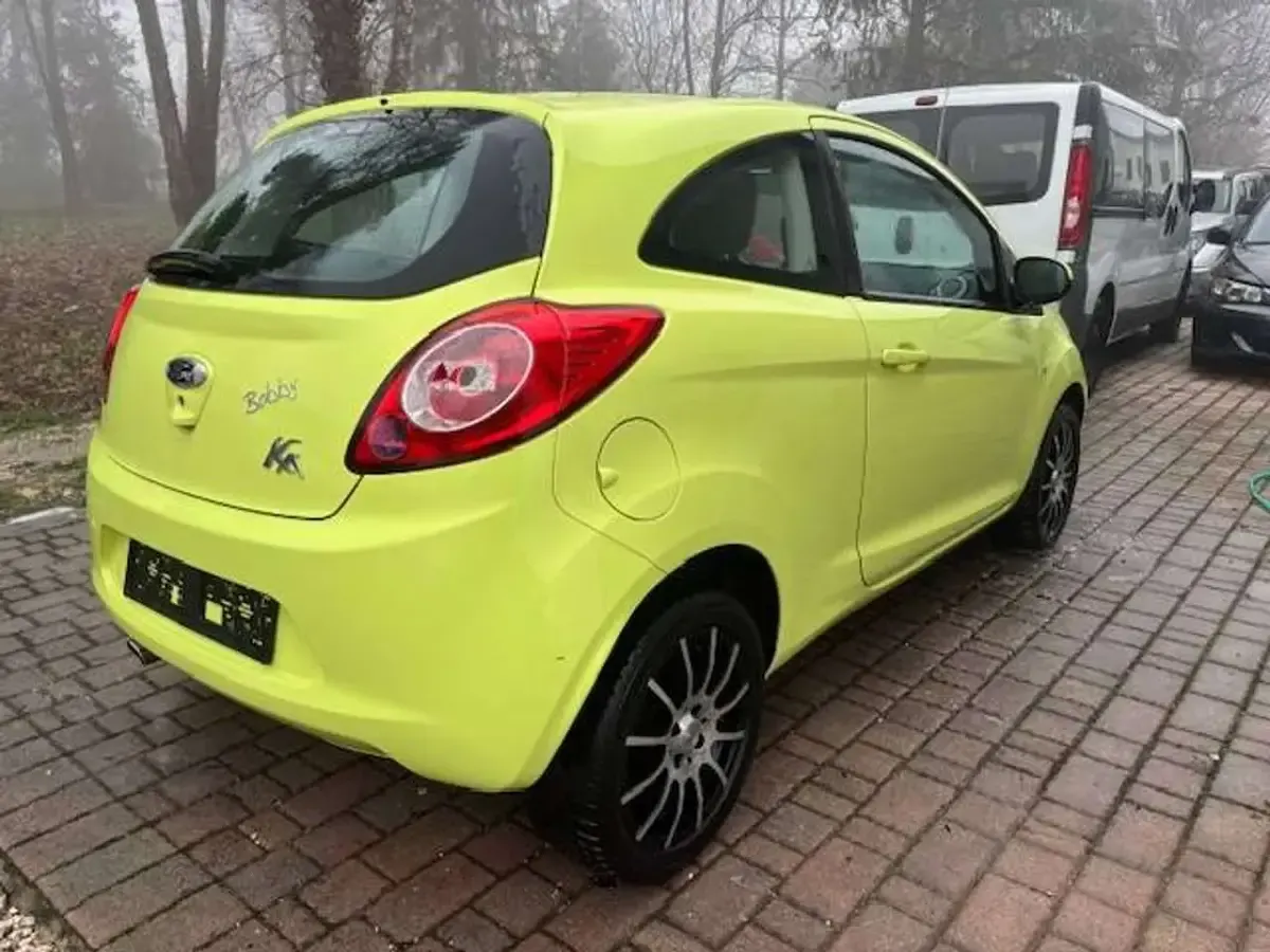Usata Ford Ka Titanium 69 CV (50 kW) 2012 Giallo Utilitaria