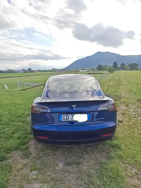 Usata Tesla Model 3 152 kW (208 CV) 2021 Blu Berlina