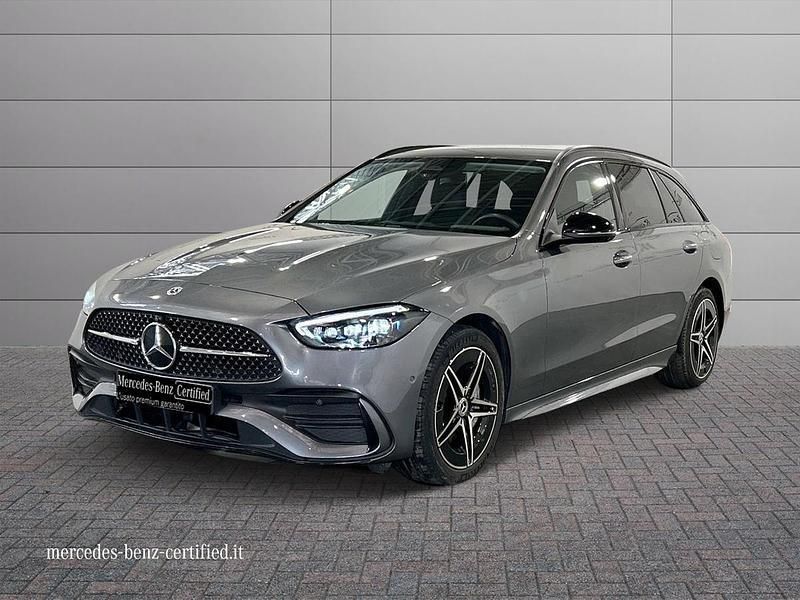 Usata 2022 Mercedes E300 Premium Plus Station wagon | 41.400 € (Super prezzo) - Immagine 1/4