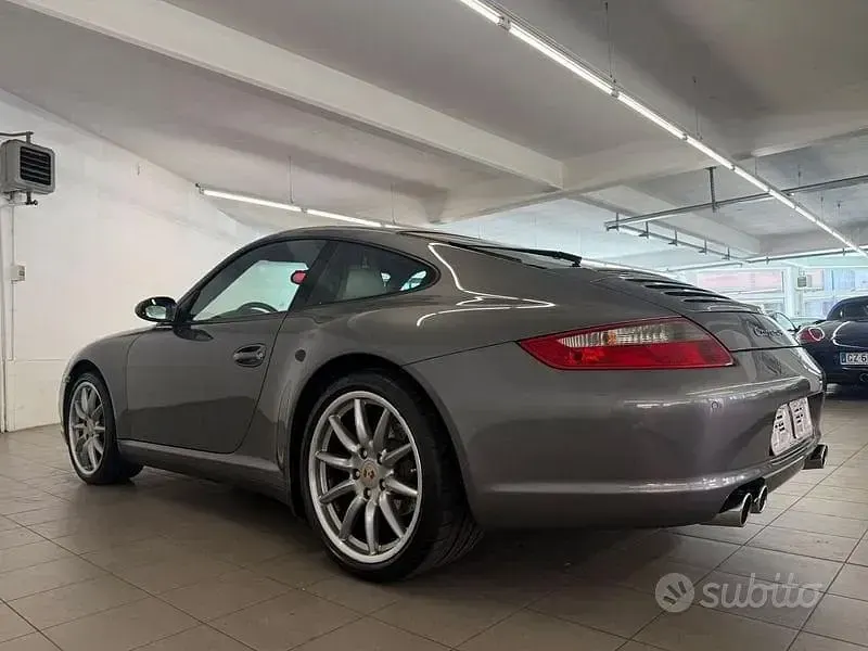 Usata Porsche 911 Carrera 4 Cabriolet 325 CV (239 kW) 2008 Grigio Cabrio
