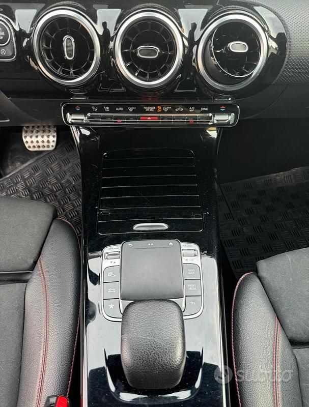 Usata Mercedes A150 2018 Bianco Berlina