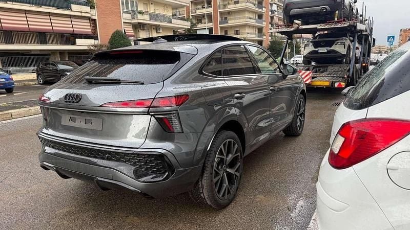 Nuova Audi Q3 S-Line 150 CV (110 kW) 2026 Grigio SUV