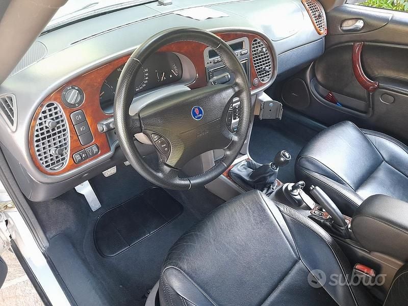 Usata Saab 9-3 Cabriolet 150 CV (110 kW) 2002 Grigio Cabrio