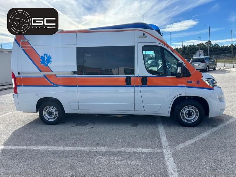 Usata Fiat Ducato 15 150 CV (110 kW) 2019 Bianco Furgone