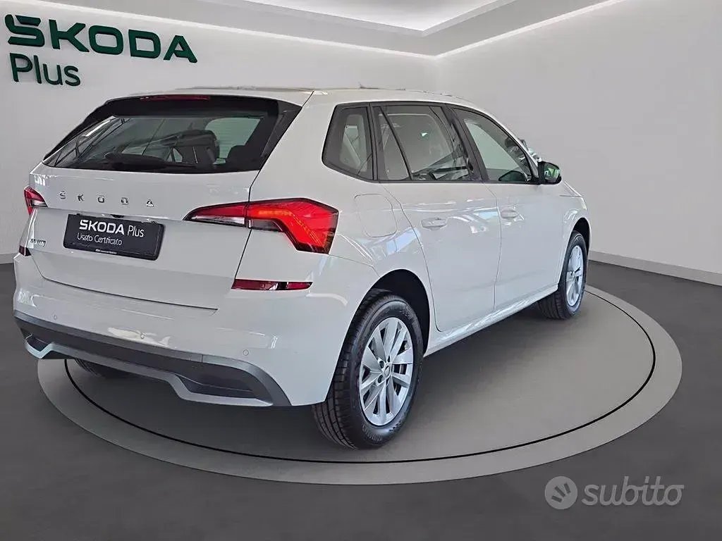 Usata Skoda Kamiq 110 CV (80 kW) 2023 Bianco SUV