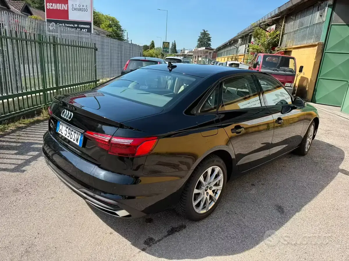 Usata Audi A4 163 CV (119 kW) 2022 Berlina