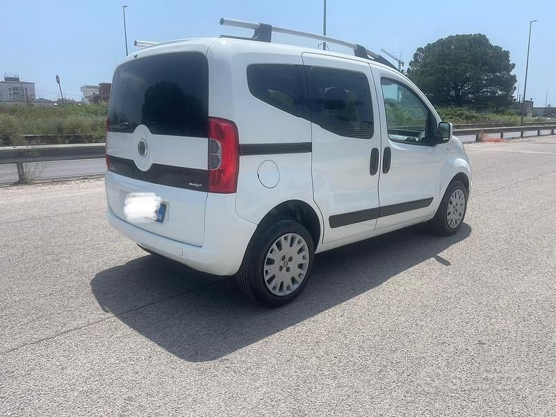 Usata Fiat Qubo Trekking 75 CV (55 kW) 2008 Bianco Monovolume