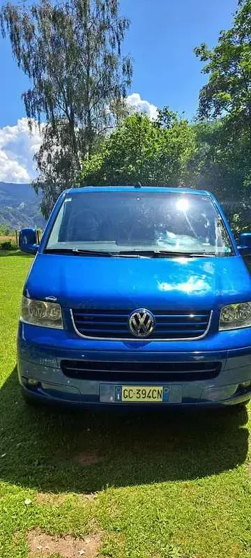 Usata VW Multivan Comfortline 131 CV (96 kW) 2003 Blu/azzurro Monovolume