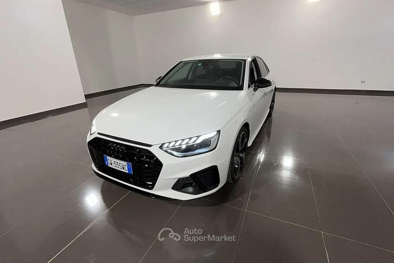 Usata Audi A4 S-Line 136 CV (100 kW) 2024 Bianco Berlina
