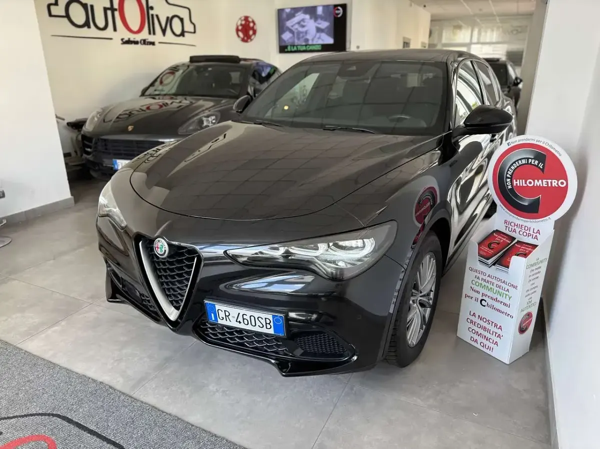 Usata Alfa Romeo Stelvio Super 160 CV (117 kW) 2023 Other SUV