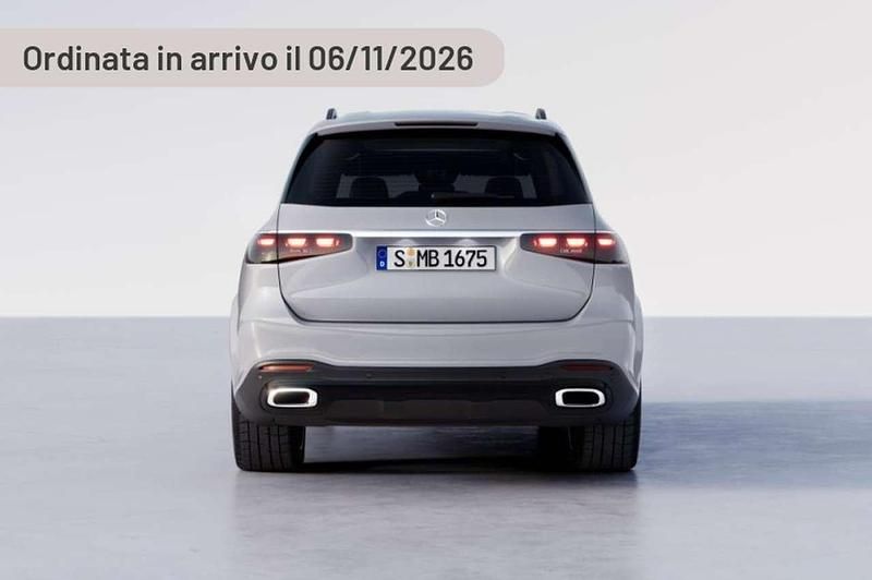 Usata Mercedes GLS580 Advanced Plus 517 CV (380 kW) 2024 Argento SUV
