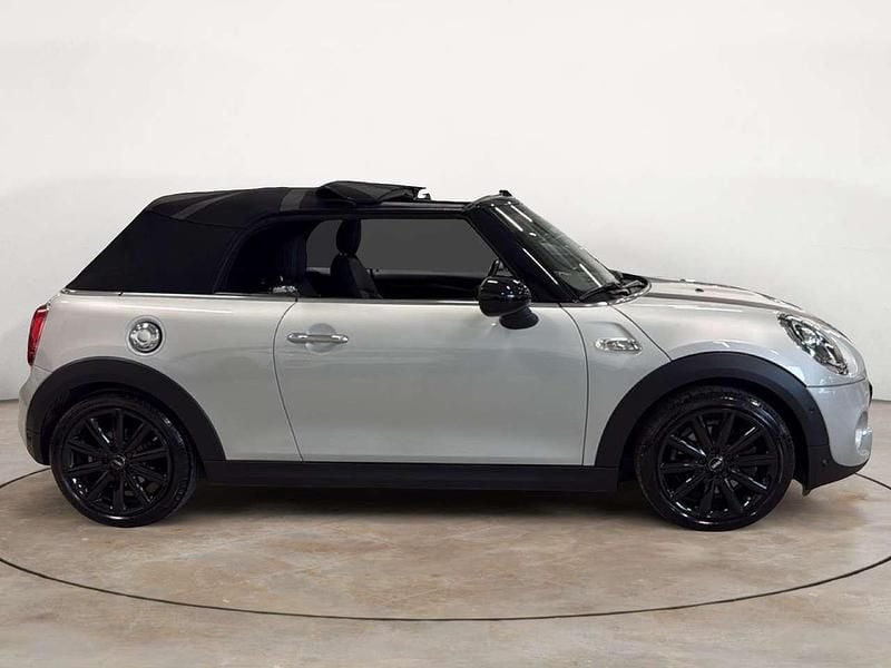 Usata Mini Cooper S Cabriolet 192 CV (141 kW) 2018 Argento Cabrio
