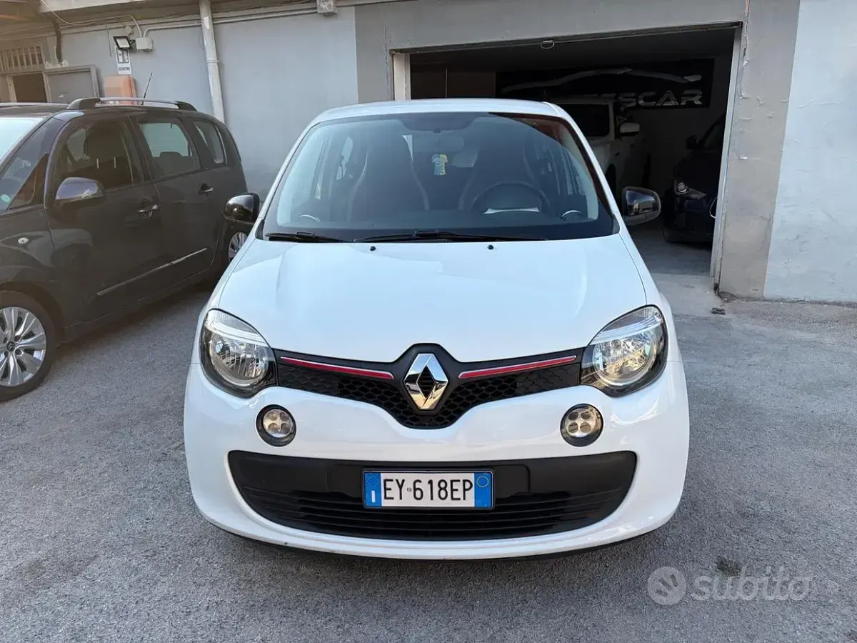 Usata Renault Twingo Life 69 CV (50 kW) 2015 Bianco Utilitaria