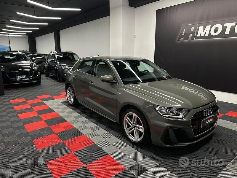 Usata Audi A1 S-Line 110 CV (80 kW) 2021 Grigio SUV