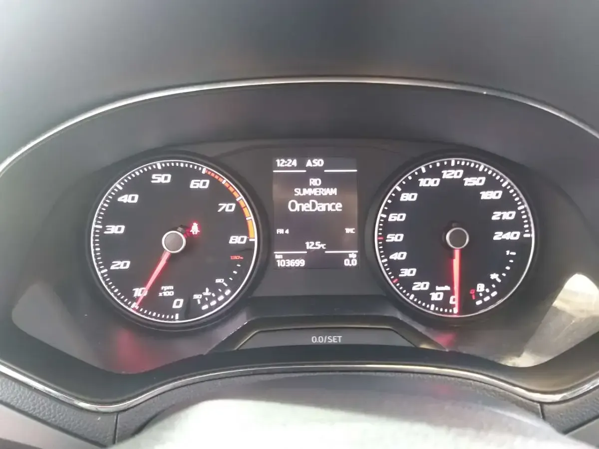 Usata Seat Ibiza Style 95 CV (69 kW) 2019 Argento Utilitaria