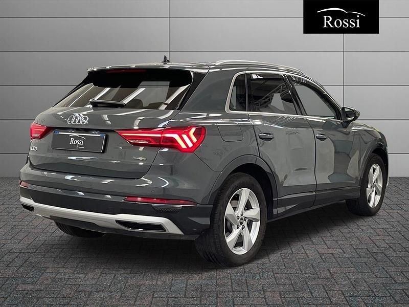 Usata Audi Q3 Advanced 191 CV (140 kW) 2025 Grigio scuro metallizzato SUV