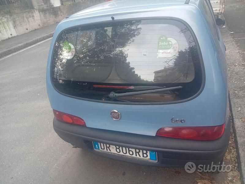 Usata Fiat 600 54 CV (39 kW) 2009 Blu Utilitaria