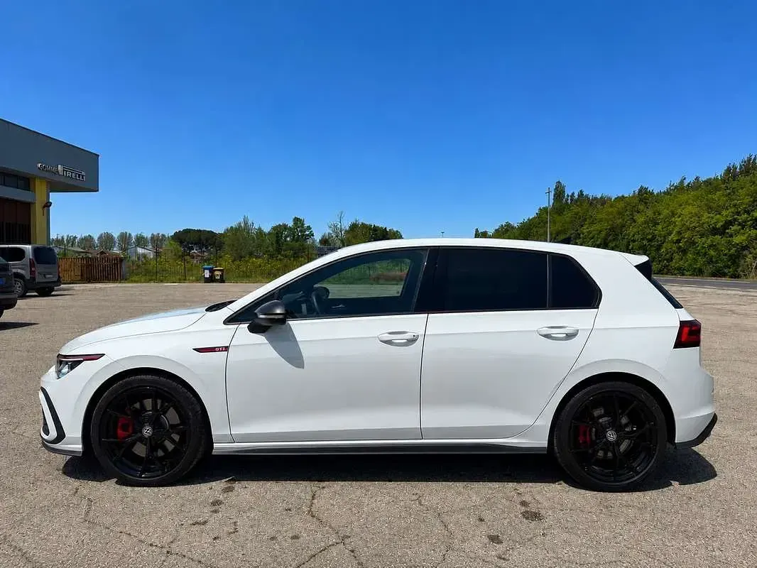 Usata VW Golf VIII GTI 245 CV (180 kW) 2023 Berlina