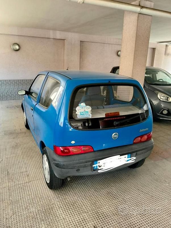 Usata Fiat 600 54 CV (39 kW) 2005 Blu Utilitaria