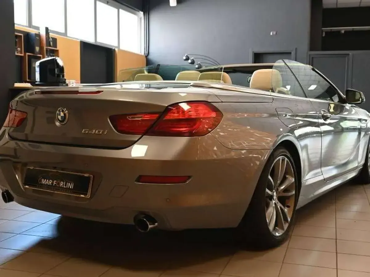Usata BMW 640 Cabriolet 320 CV (235 kW) 2011 Titanio met/full pelle ivory Cabrio