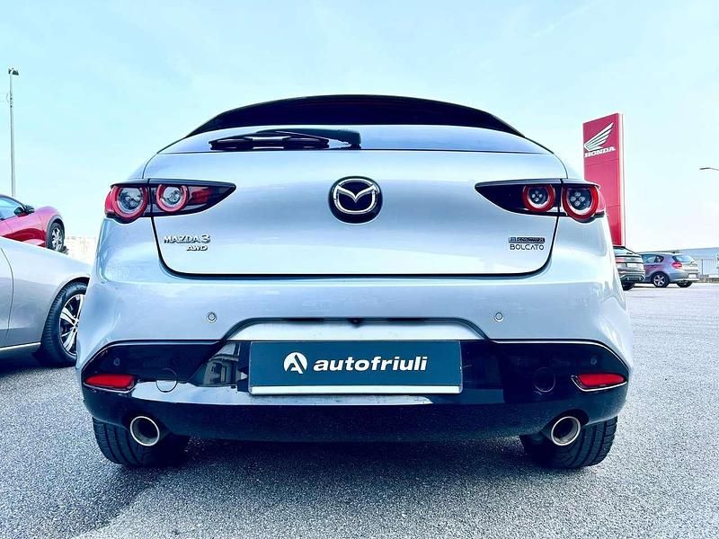 Usata Mazda 3 Exclusive 186 CV (136 kW) 2021 Sonic silver Berlina