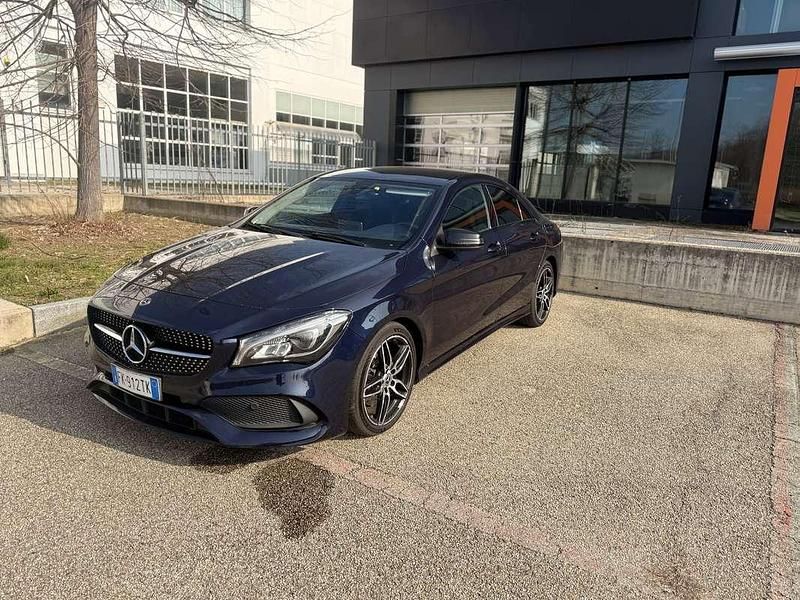 Usata Mercedes CLA220 AMG line 177 CV (130 kW) 2017 Berlina