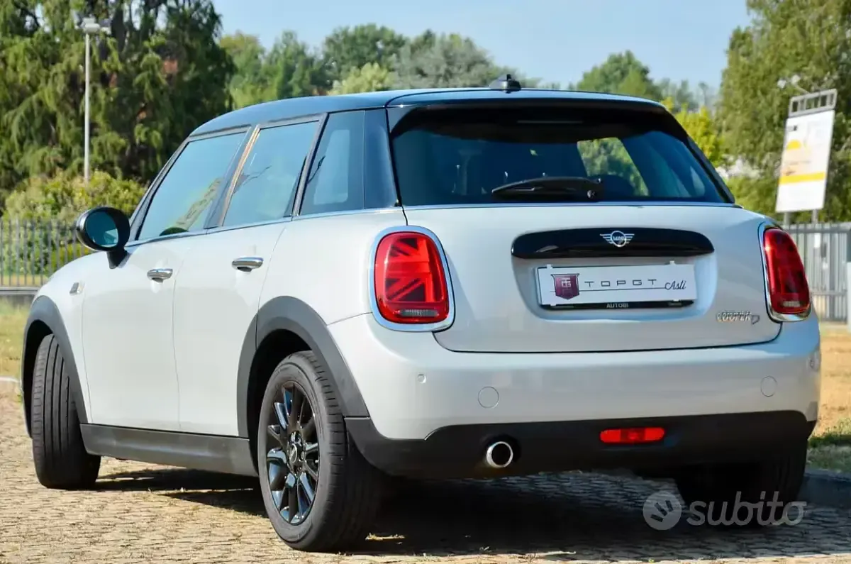 Usata Mini Cooper D 116 CV (85 kW) 2019 Bianco Utilitaria